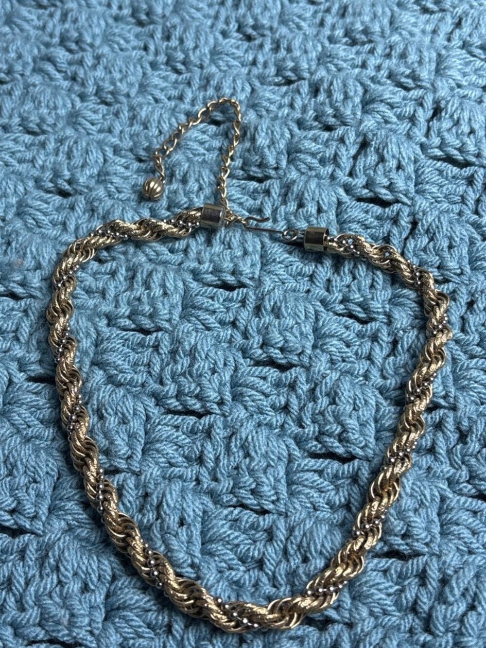 Vintage Twisted Textured Goldtone Silvertone Beaded Chain Necklace 14-18 inches